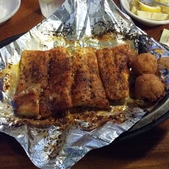 Gene S Seafood Restaurant Closed 27 Photos Reviews Photo Of Gene S Seafood Restaurant Jacksonville Fl United States My Blackened Mahi