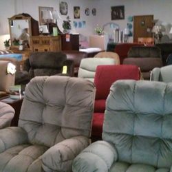 Home Furniture Carpet S 704 Main St Ne Los