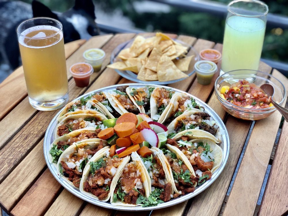 Taqueria La Esquinita