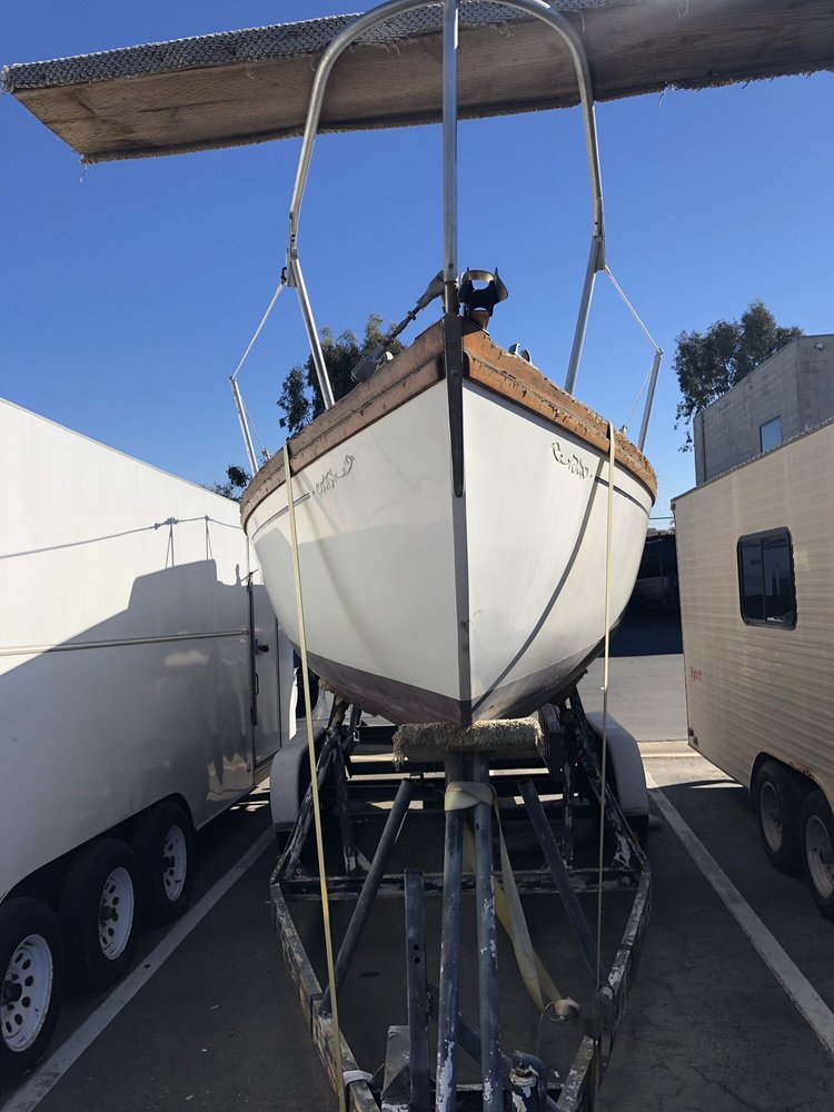 Available RV Rentals Fountain Valley, CA %business_name