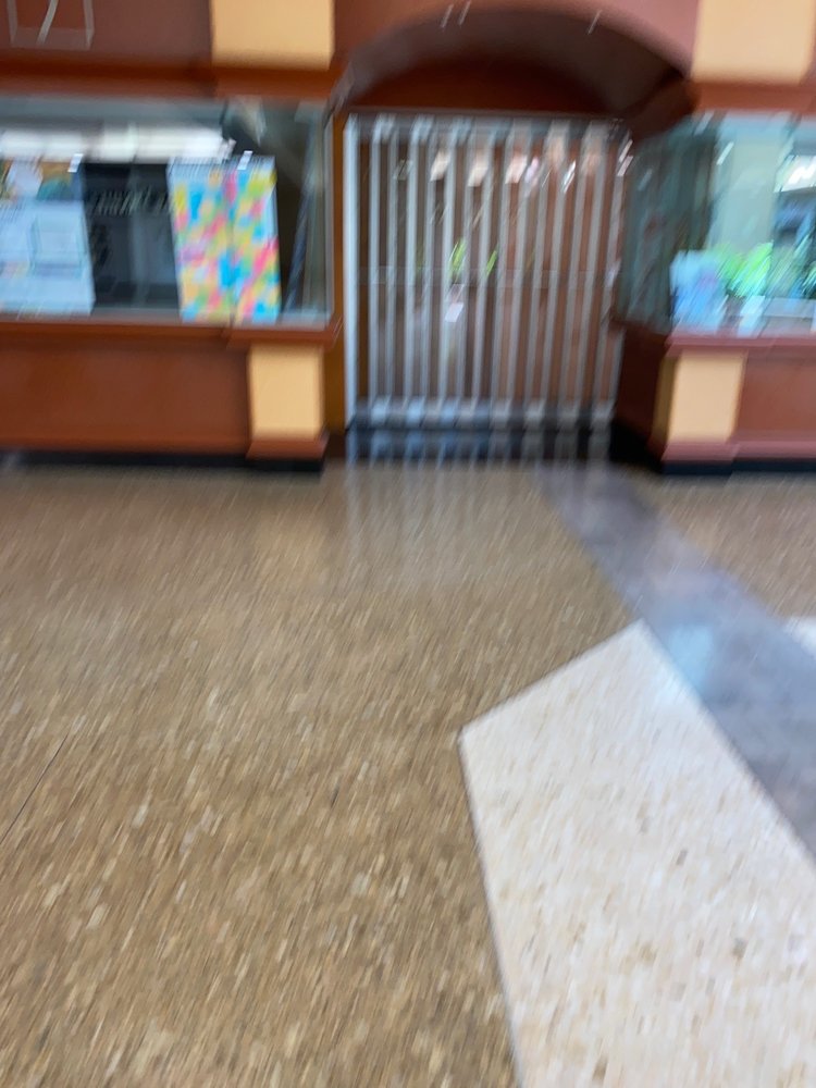 Sunrise Mall