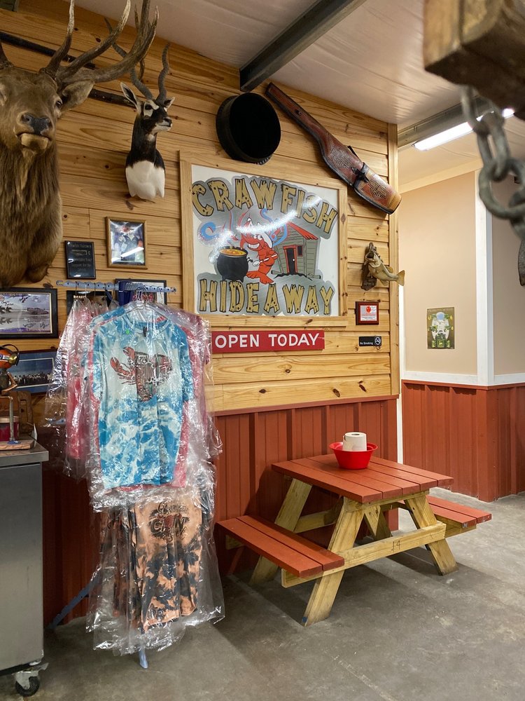 Crawfish Hideaway