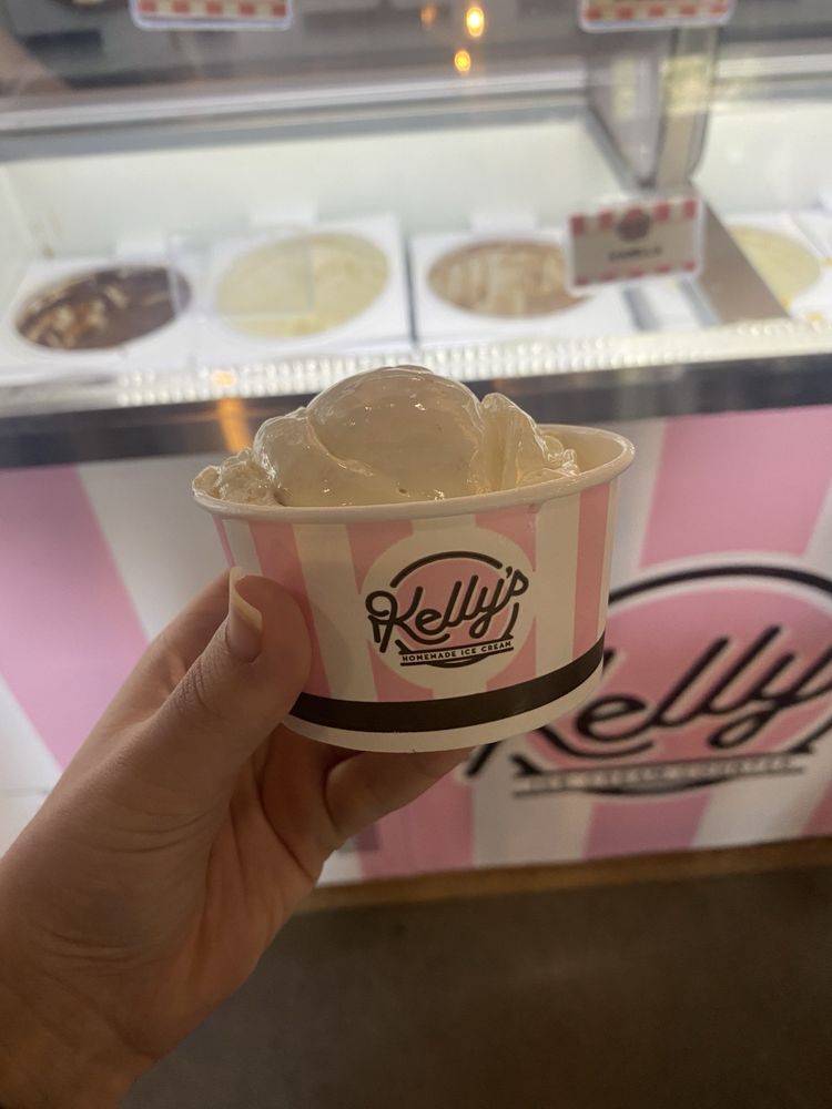 Kelly’s Ice Cream