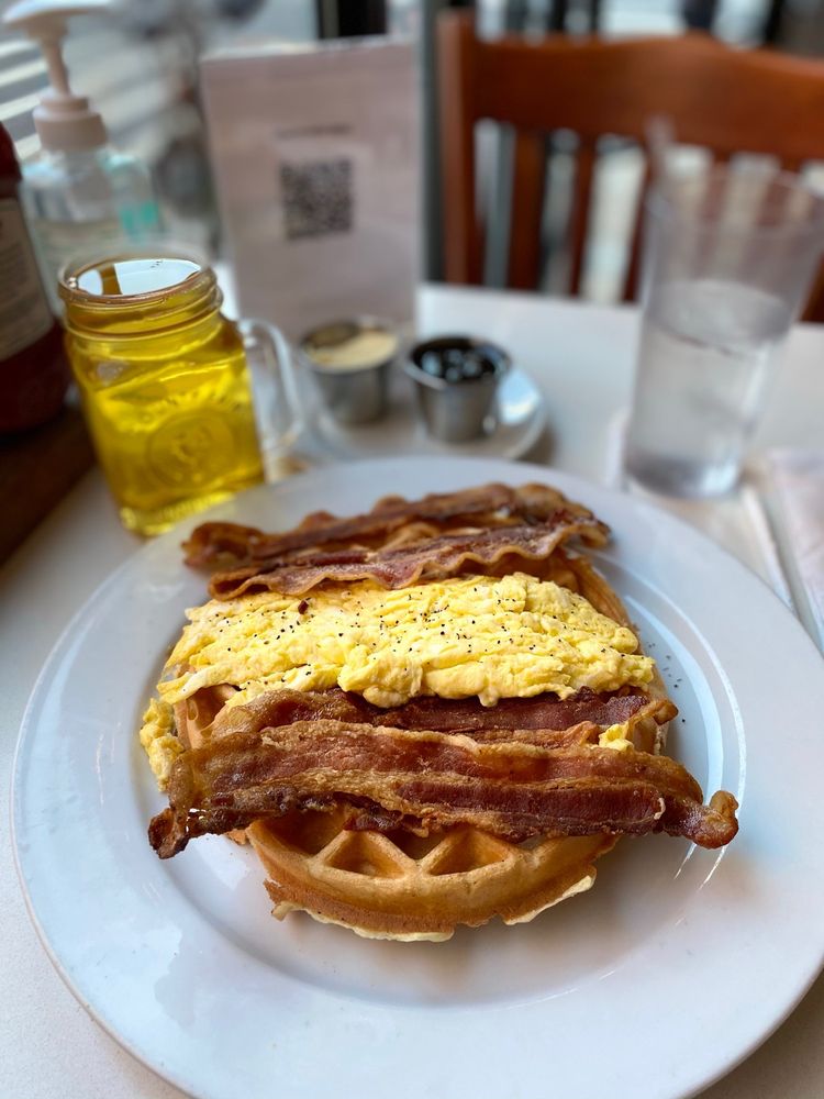 Midnight Express Diner
