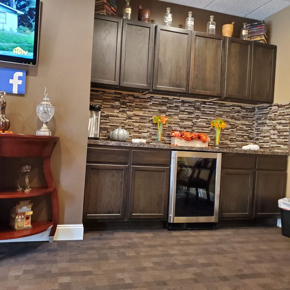 image of business Brush Dental Studio