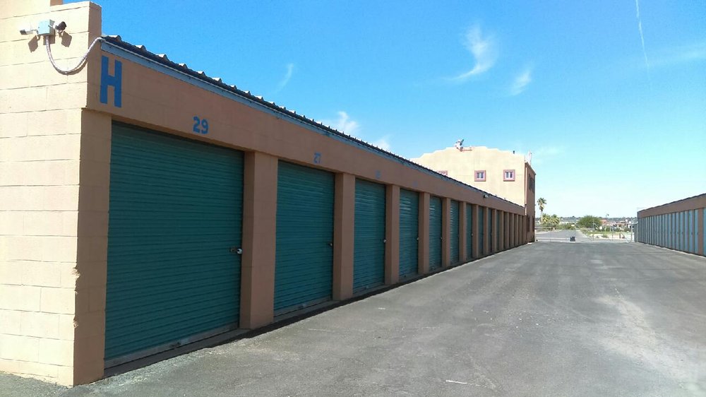 Country Club Self Storage