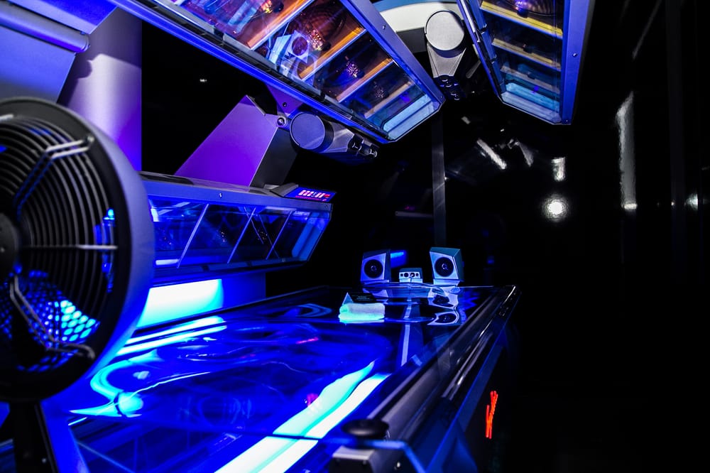 LUX Tanning Spa 15 Photos & 91 Reviews Spray Tanning 4411 Lemmon