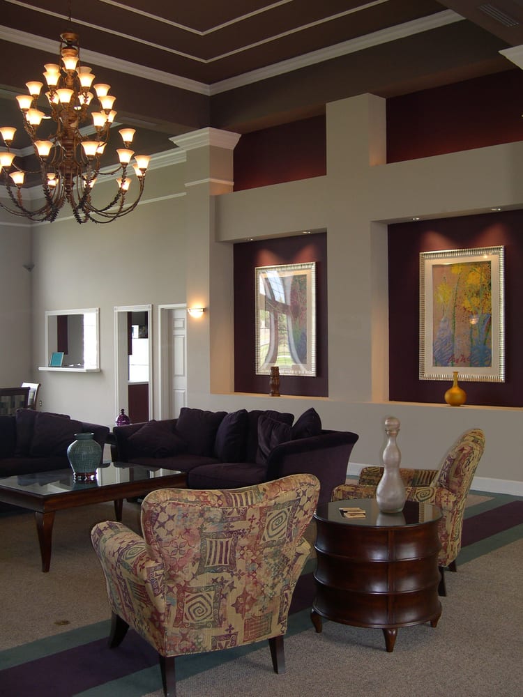 Hillsborough Pointe Apartments
