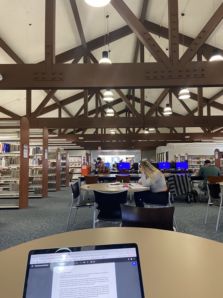 San Clemente Library