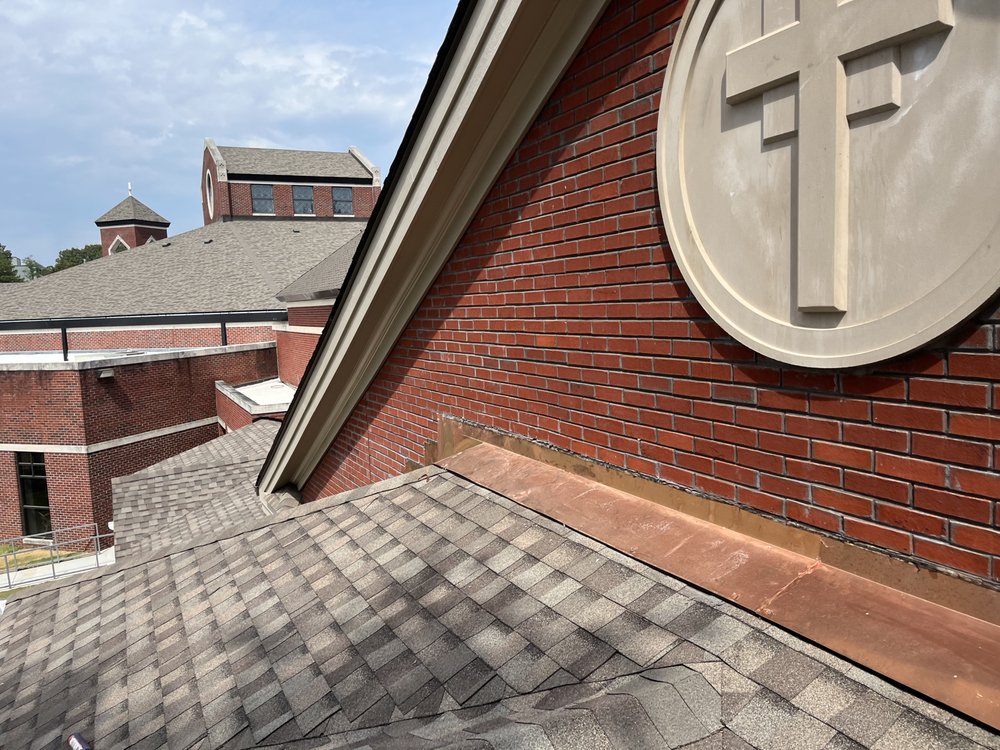 Summit Roofing & Restoration