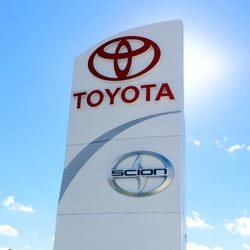 Robinson Toyota 13 Photos Car Dealers 1453 Vann Dr Jackson Photo Of Robinson Toyota Jackson Tn United States