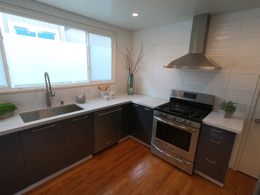 image of business Shaker Construction