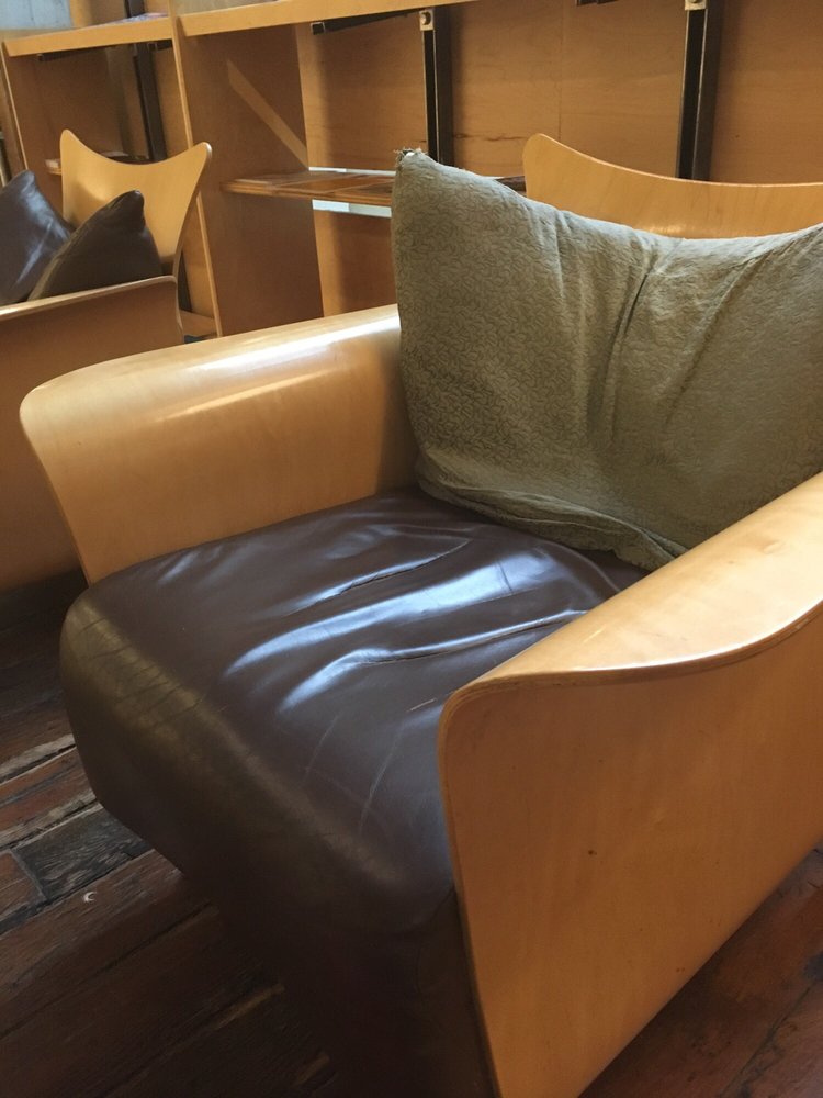 Chairs On 2nd Level Yelp