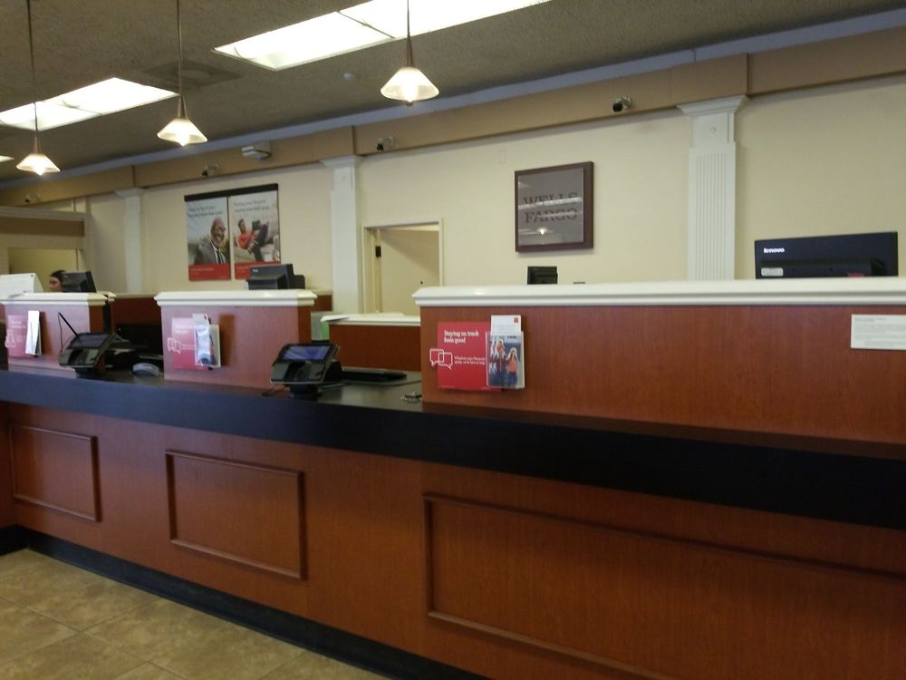 Wells Fargo Bank 75 Shaw Ave, Clovis, CA 2019 All You Need to Know