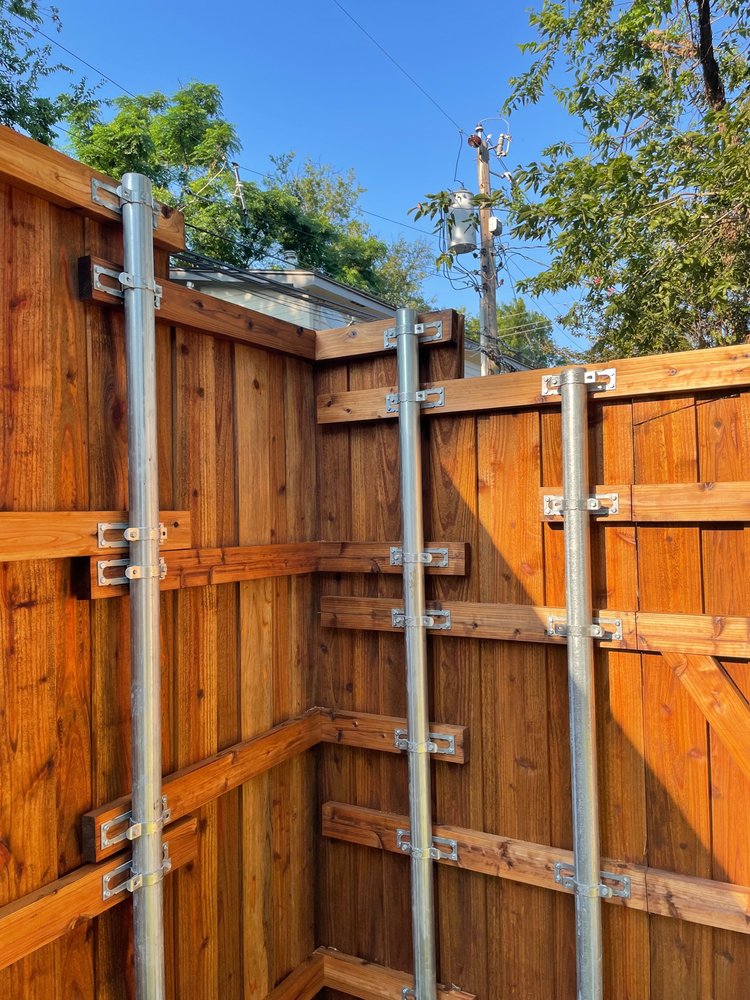 Lazy B Fencing
