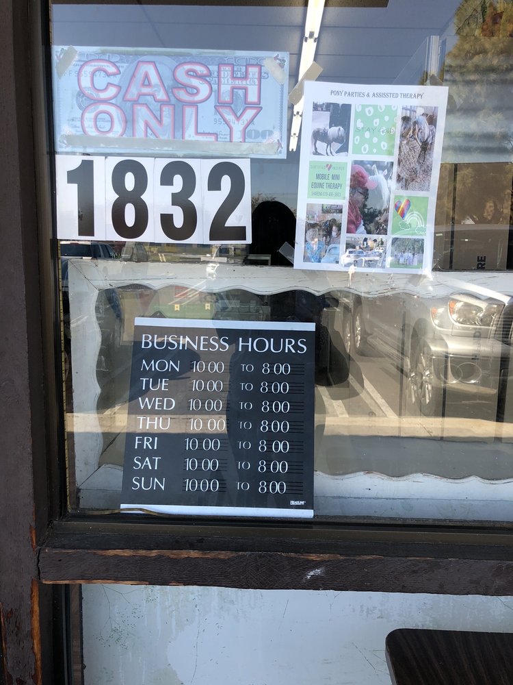 Oasis Ice Cream Parlor