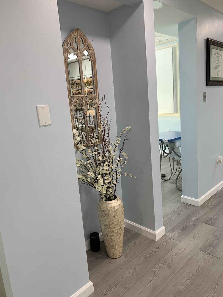 image of business Bay Hill Dental