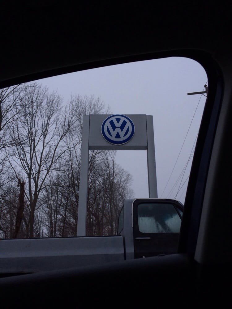 J Bertolet Volkswagen
