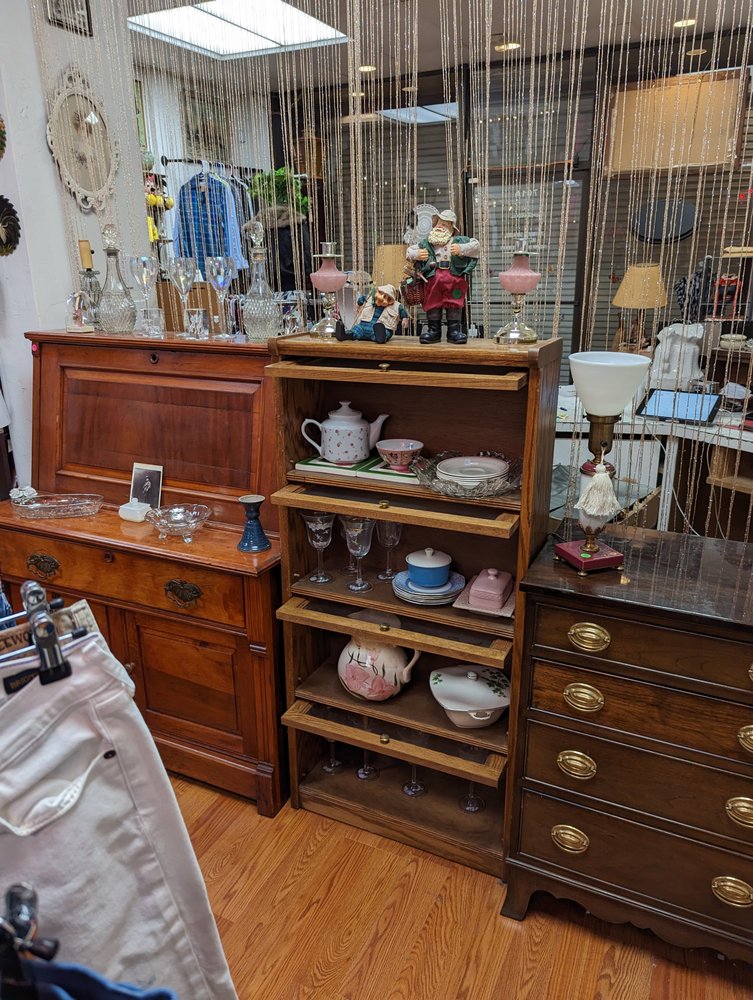 Front Street Vintage