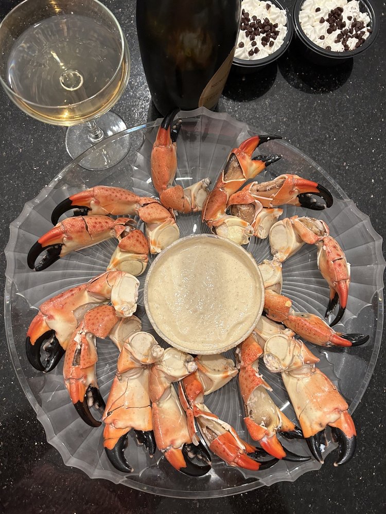 Captain's Tavern Seafood Market