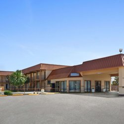 Days Inn Burleson Ft Worth Hotels 329 South Blvd Photo Of Days Inn Burleson Ft Worth Tx United States