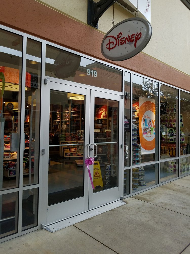 Disney Store Outlet Stores 400 Premium Outlets Dr, Monroe, OH