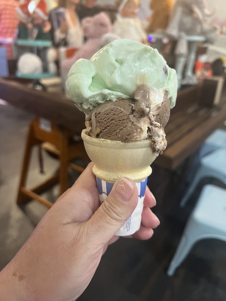 Delectable Delights Winter Haven