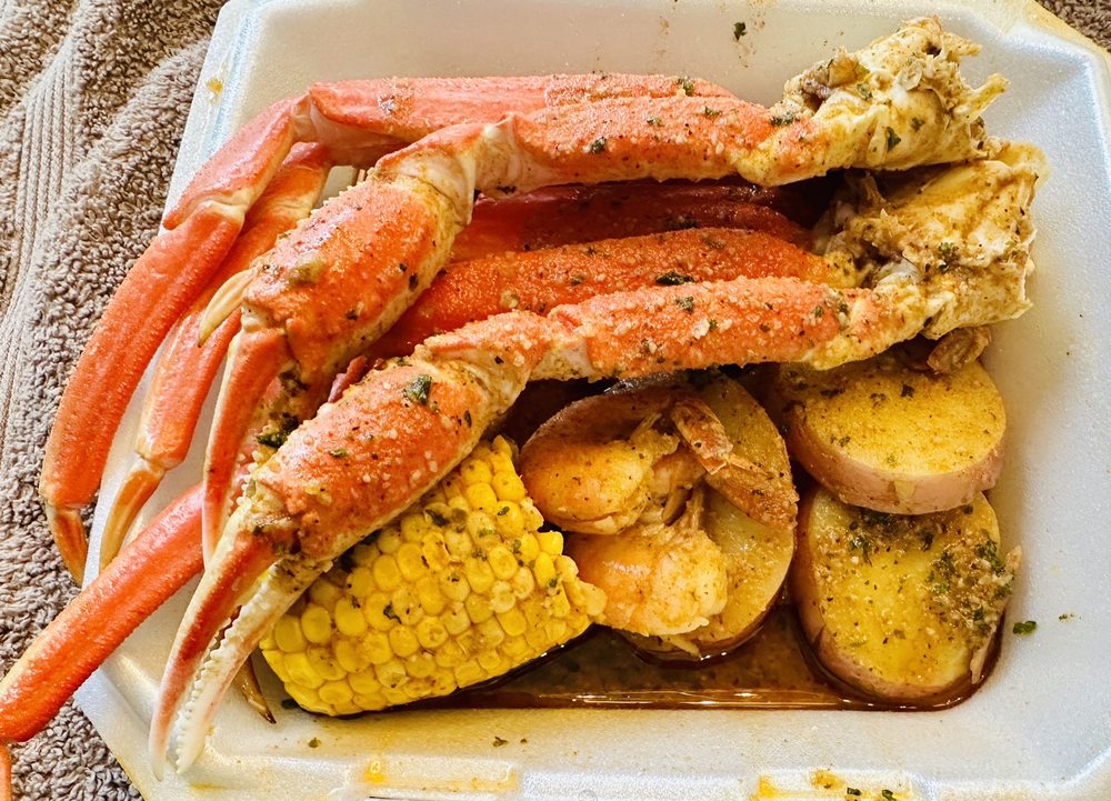 Grants Crabs, Seafood & Grille