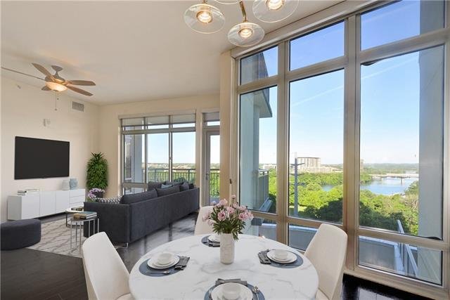TOWERS Realty