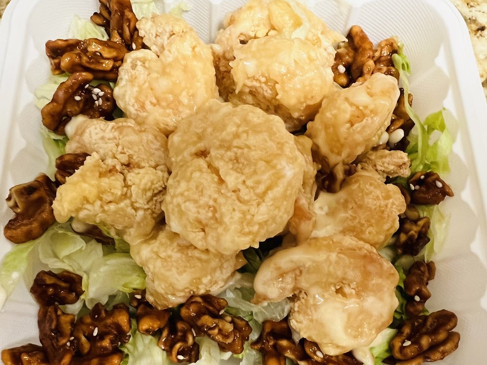 Golden Wok Bistro