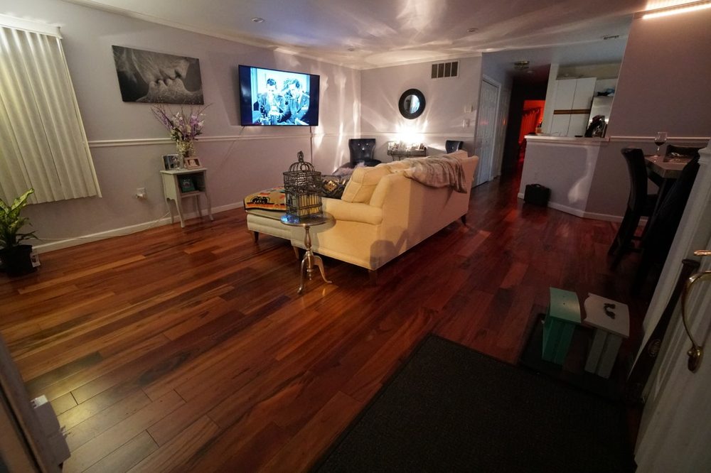 image of business Wood Floor Planet