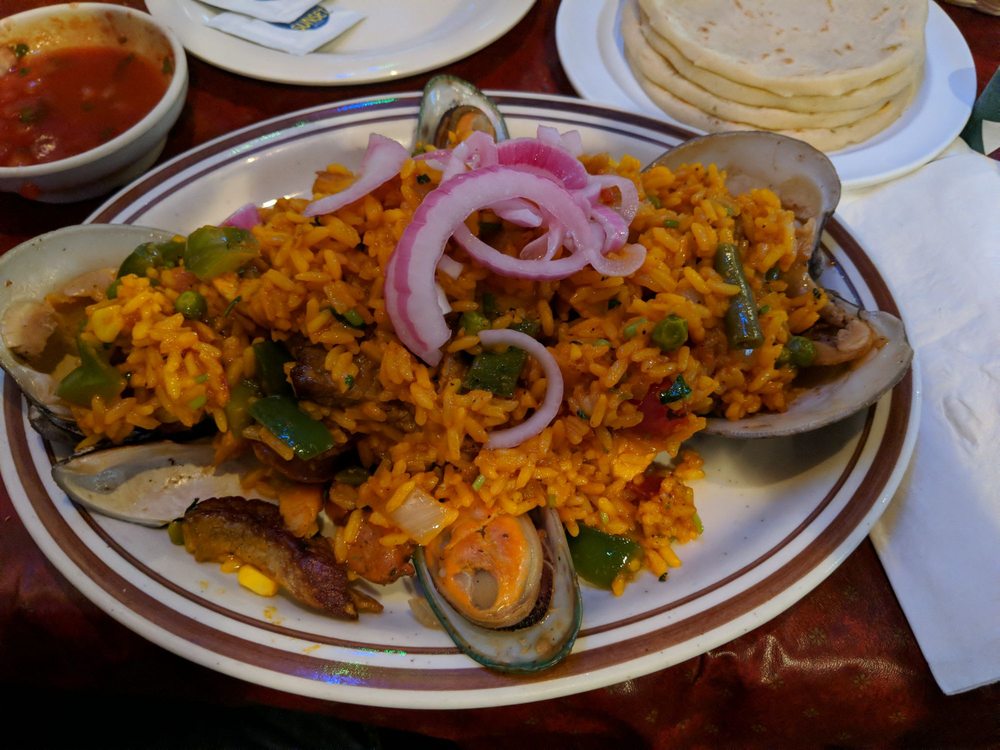 Abi Azteca Grill & Bar