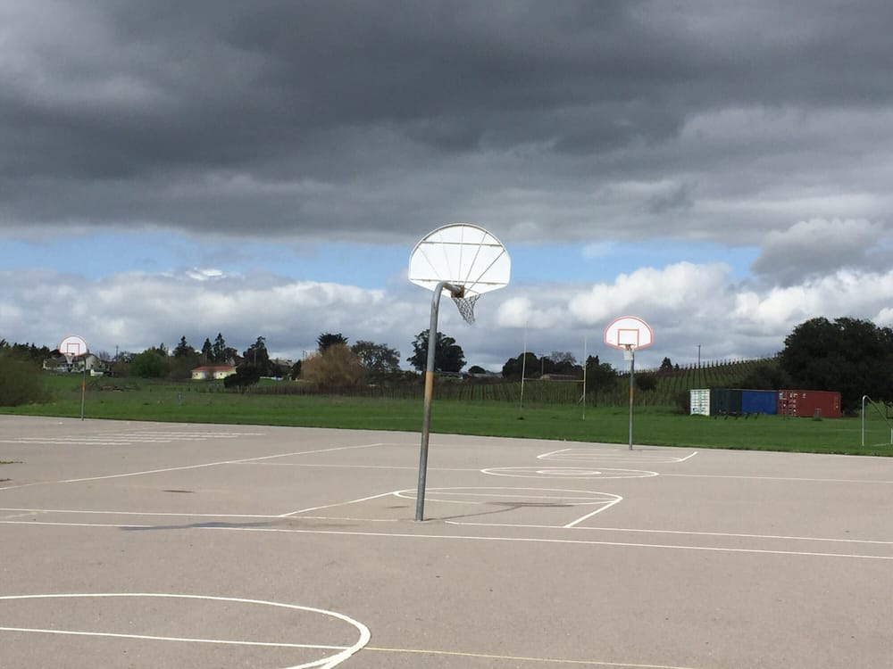 Kenilworth Junior High School Elementary Schools 800 Riesling Rd