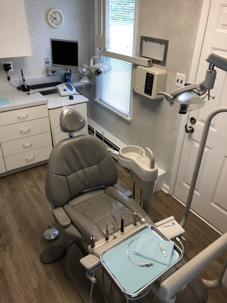 image of business Leslie C Flahaven, DDS - LDC Dental Associates