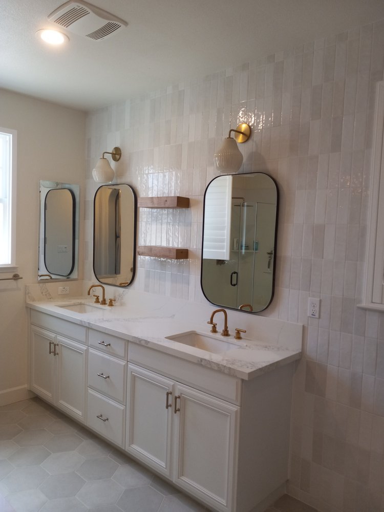 Magnum Tile
