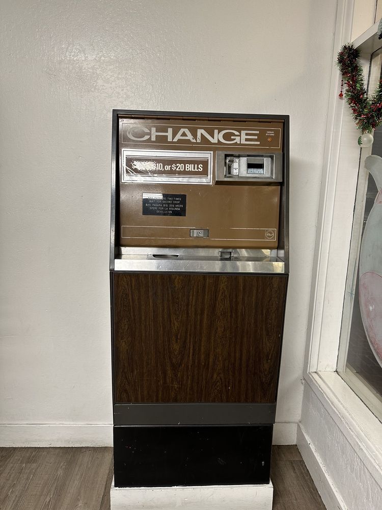 Kingston Coin Laundry