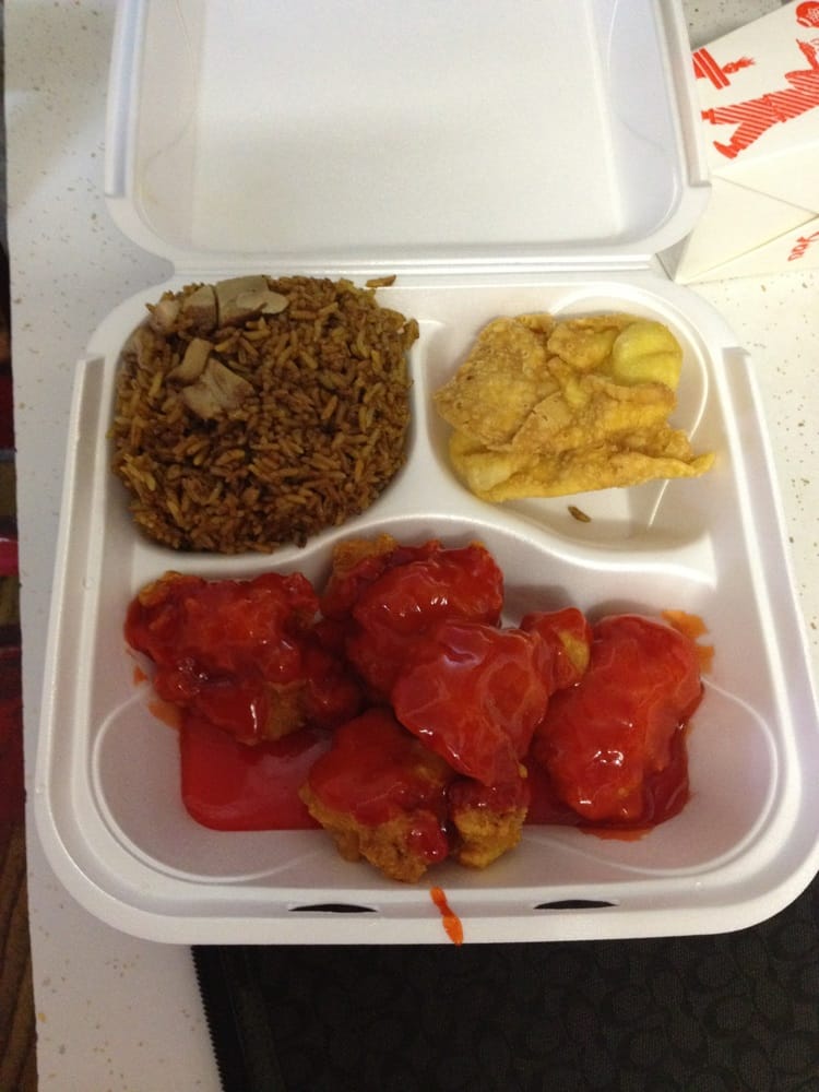 Young’s Chop Suey Chinese 2221 State St, East Saint Louis, IL