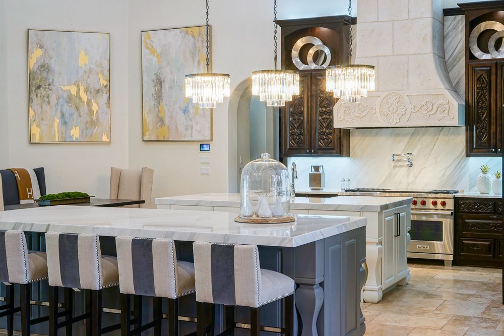 Joyeux Home Decor