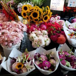 Pike Place Flowers 56 Photos 50 Reviews Florists 1501 1st Photo Of Pike Place Flowers Seattle Wa United States