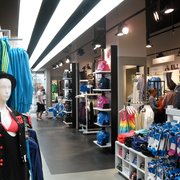 adidas boutique in hamburg adidas boutique in hamburg