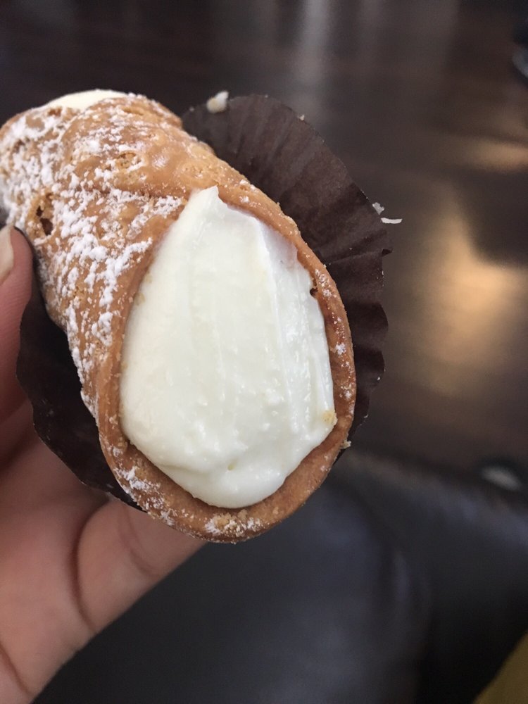 La Rose Italian Bakery