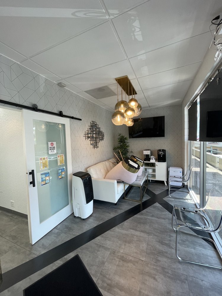 image of business Quijano Dental Group