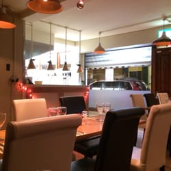 Jerusalem Restaurant fotoğrafı - Dublin, İrlanda. Open kitchen