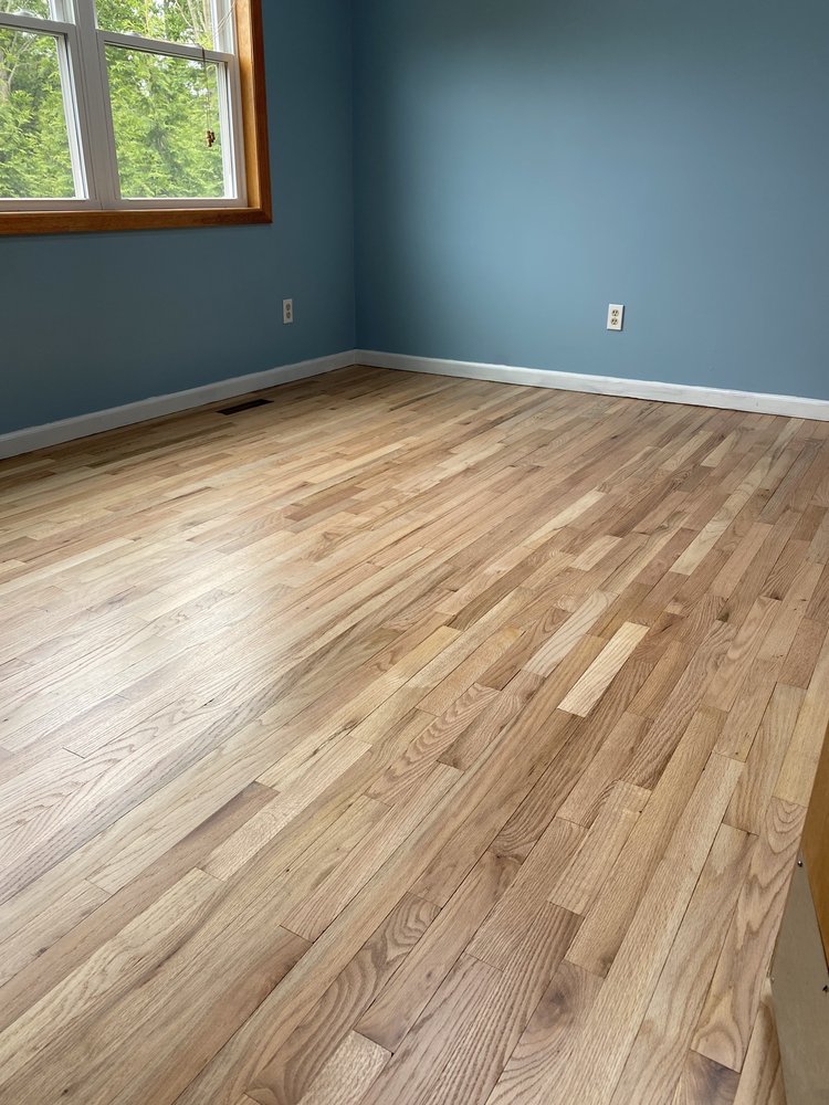 image of business Montoya Flooring