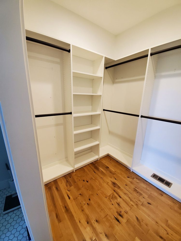 image of business Closets by Design - Central Iowa