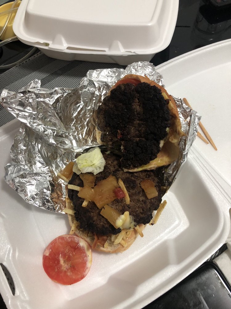 Monchy's Colombian Grill