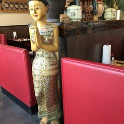 cedar-park-asian-bar-girls