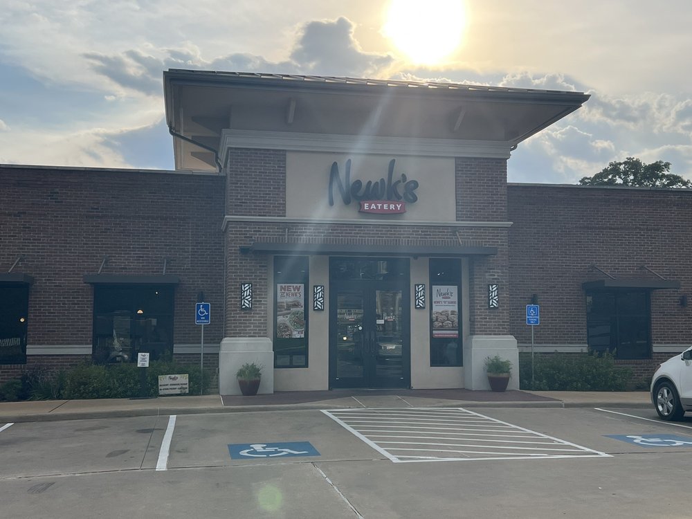 Newk's Eatery