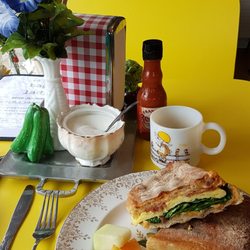 The Bag Lady Variety & Cafe - 41 Photos & 44 Reviews - Cafes - 474 Pall