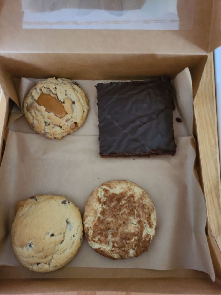 Lucky N Lawless Bakery